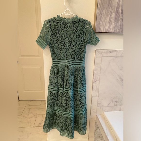 Baltic Born Lace Midi Dress - Picture 2 of 5